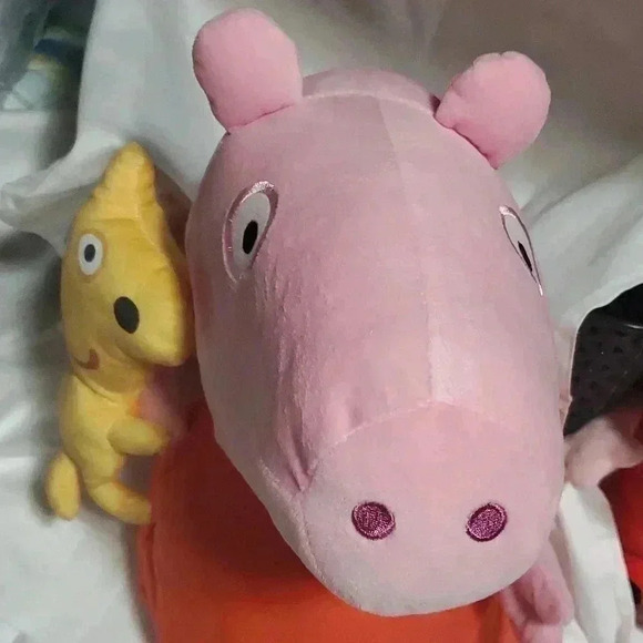 Peppa pig plush - Picture 4 of 10
